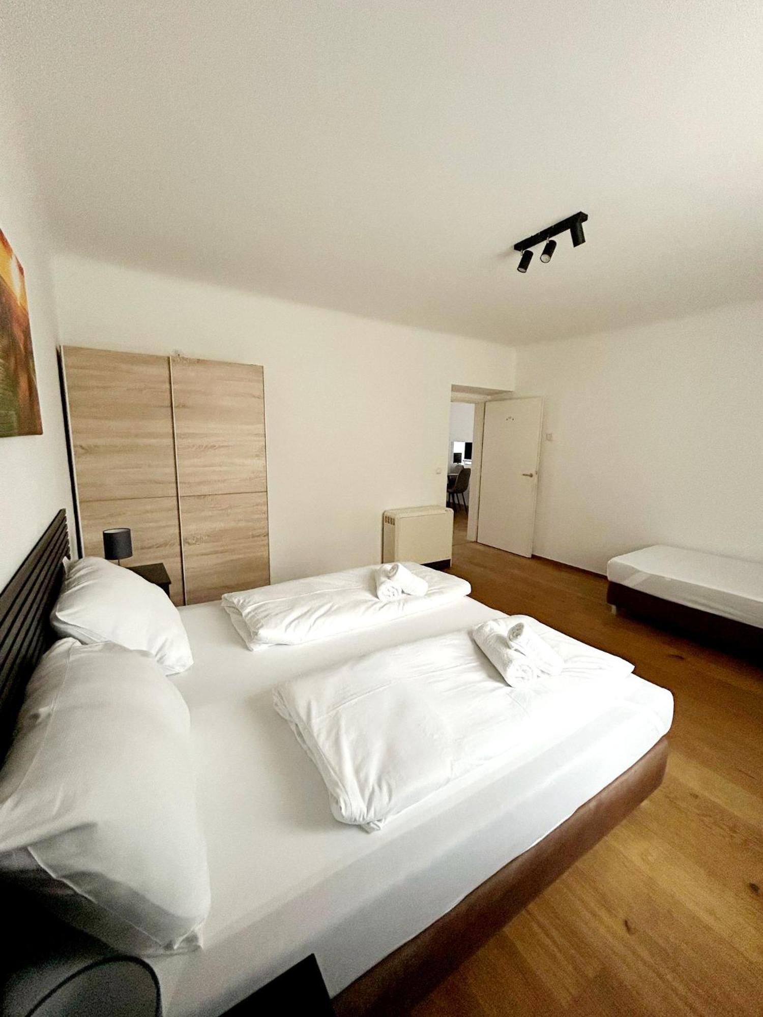 Apartment 2 Near Schoenbrunn Palace
